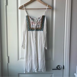 White/Aztec print accent cold-shoulder dress